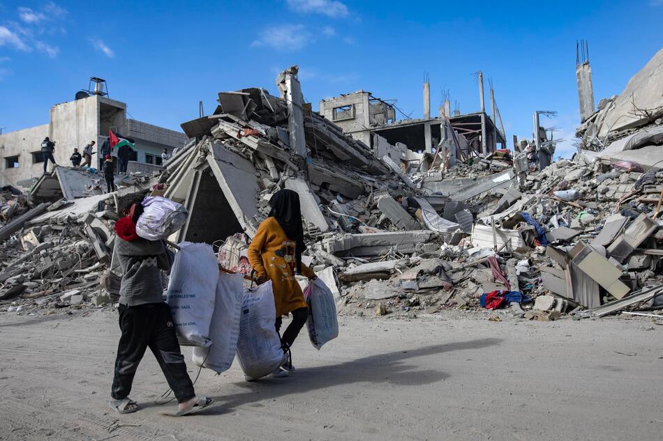 Trump dice que Estados Unidos ‘tomará el control’ de la Franja de Gaza y liderará su reconstrucción