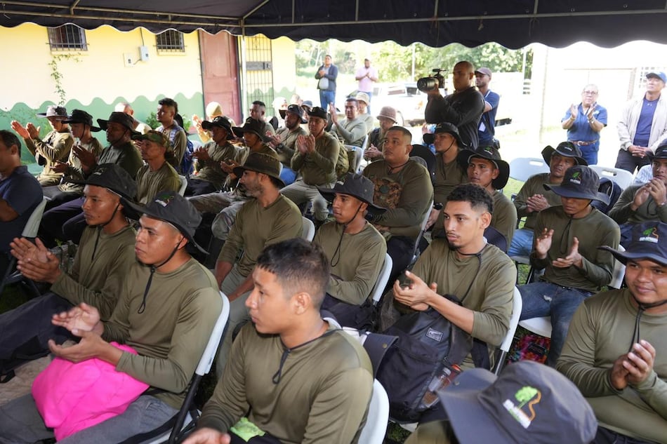 Vigilancia en áreas protegidas se refuerza con 29 nuevos guardaparques