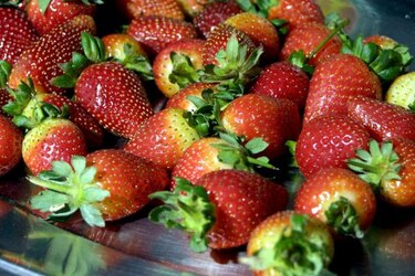 Científicos argentinos logran extender en un 50% la vida útil de las fresas