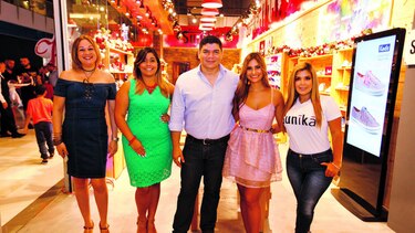 Apertura de Sunika en Multiplaza
