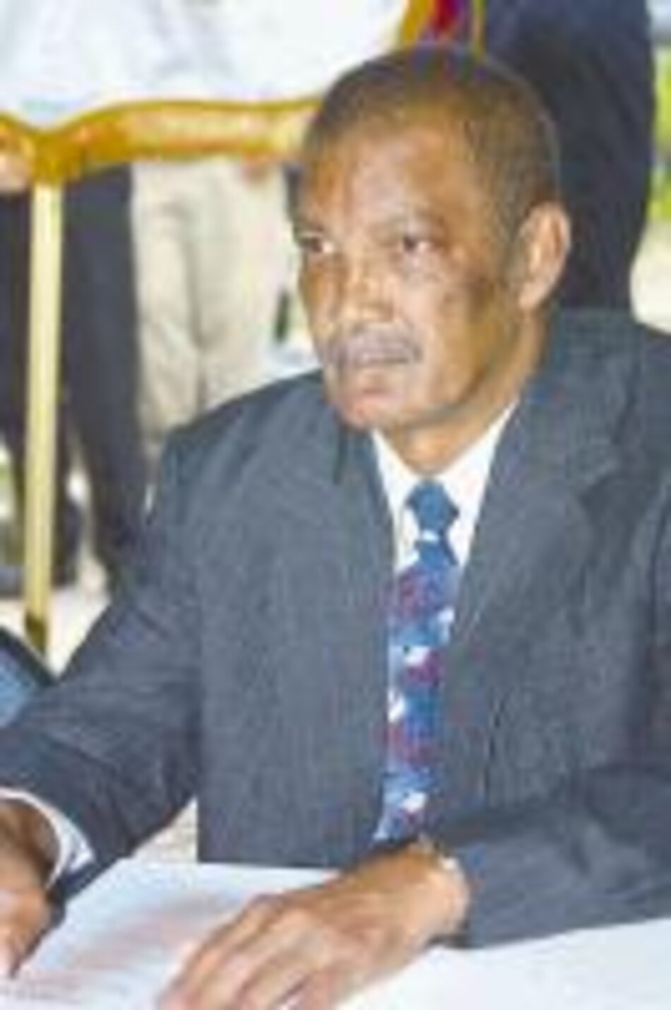 Muere ex ministro Marco Alarcón