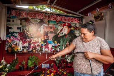 ‘Chávez nuestro’, último paso de una nueva iglesia en Venezuela