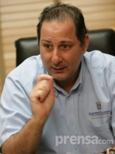 Shamah pide tiempo para que ANA mejore la recolección de basura