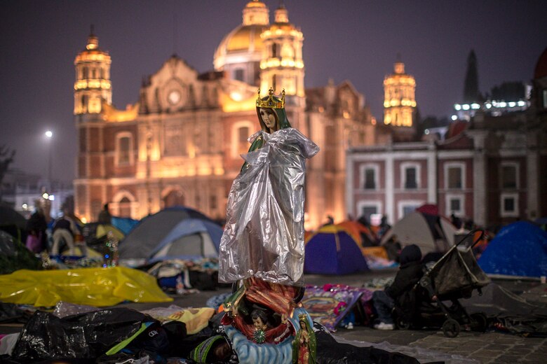 México venera a su ‘madrecita’, la Virgen de Guadalupe
