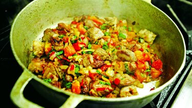 Tamal con toques de aquí y allá