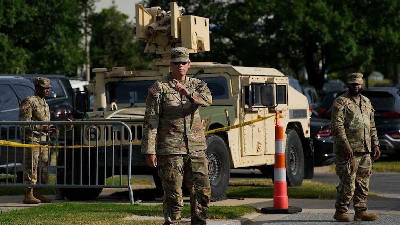 Por qué Washington DC no forma parte de ningún estado de EE.UU. y su estatus especial permite a Trump tomar el control de la policía