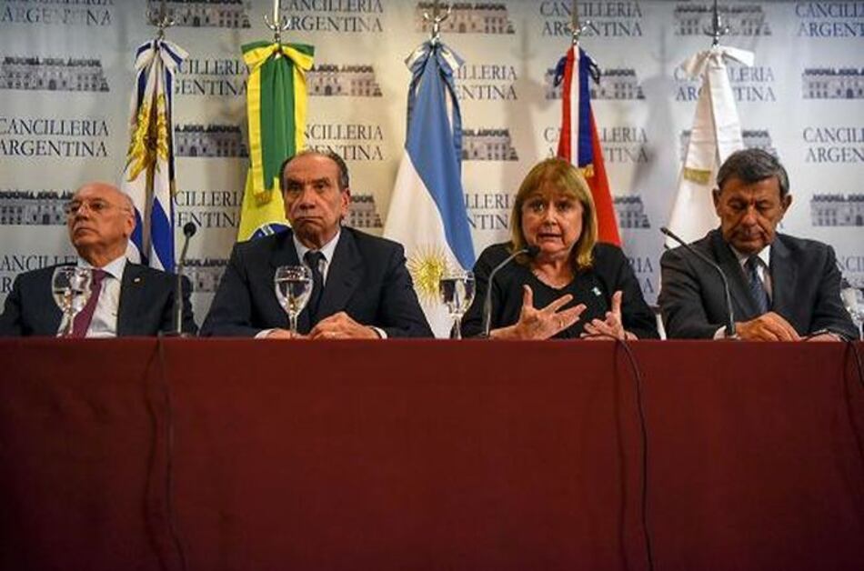 Mercosur exhorta a Venezuela a garantizar la separación de poderes
