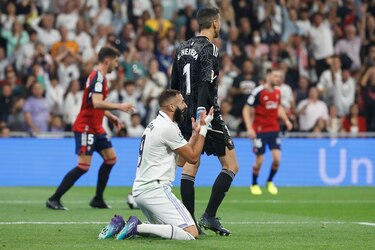 Real Madrid empata en casa y el Barcelona lidera la liga española