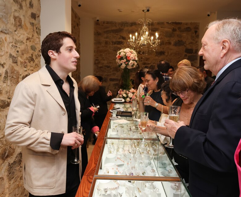 Alessi Casco Antiguo: Un Espacio de Elegancia y Exclusividad