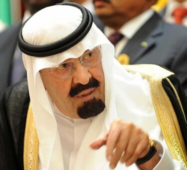 Arabia Saudí impone estrictas normas morales en las tiendas femeninas