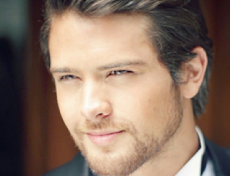 Detienen al presentador de televisión Ismael Amaya por posesión de droga