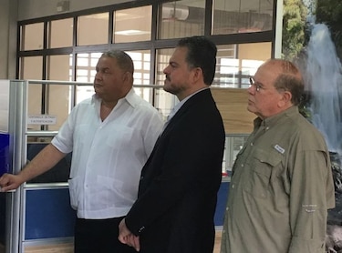 Miembros de la junta directiva del PRD apelan suspensión temporal de comicios ante Tribunal Electoral