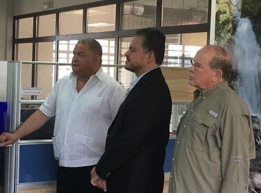 Miembros de la junta directiva del PRD apelan suspensión temporal de comicios ante Tribunal Electoral