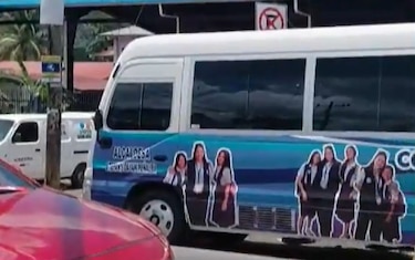 Fiscalía Electoral inspecciona Municipio de Arraiján tras polémica por buses con foto de Stefany Peñalba