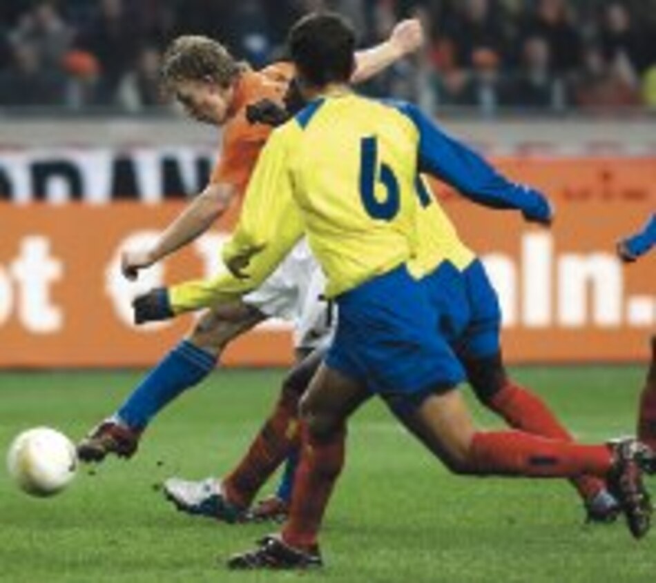 Holanda derrotó a un Ecuador que se dio a respetar de visitante