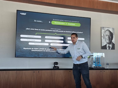 Inteligencia artificial, electrificación y automatización marcan el rumbo de los puertos