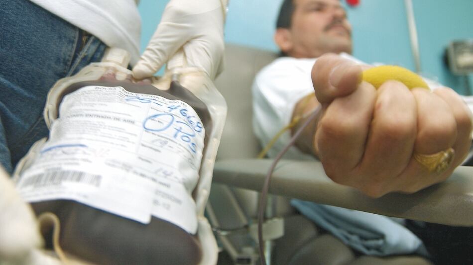 Bancos de sangre carecen de donantes ante el Covid-19