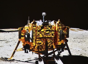 Vehículo lunar chino 'Yutu' duerme durante la noche lunar