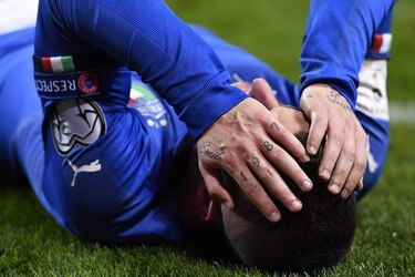 Italia pone en peligro su presencia en el Mundial tras perder 1-0 en Suecia