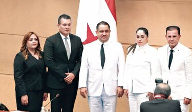 Hay contención del gasto, pero la Asamblea gastará casi $300 mil en alquilar 12 carros