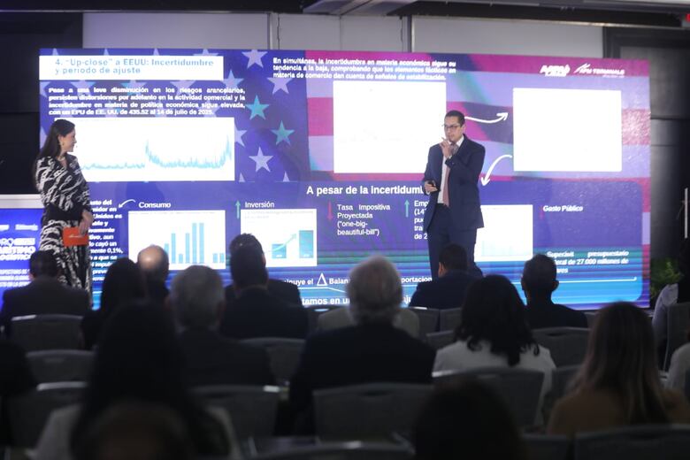 Líder regional de Maersk: Panamá corre el riesgo de quedarse por fuera, urge elevar capacidad portuaria y ejecutar nuevos proyectos 