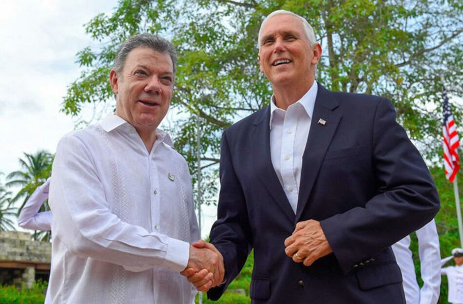 Mike Pence se reúne con Juan Manuel Santos en medio de tensión entre Estados Unidos y Venezuela