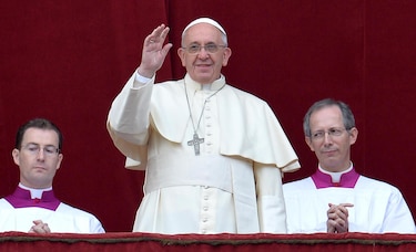 El papa Francisco falleció a causa de un ictus cerebral
