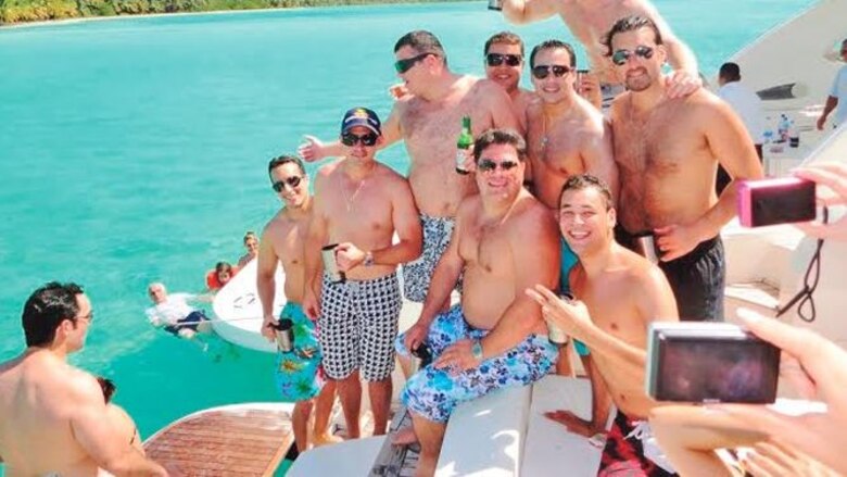 Un ministerio de compinches