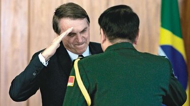 Indecisión y sobresaltos de Bolsonaro inquietan a inversores