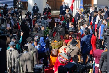 Chile instala Convención Constitucional que redactará nueva ‘Constitución’