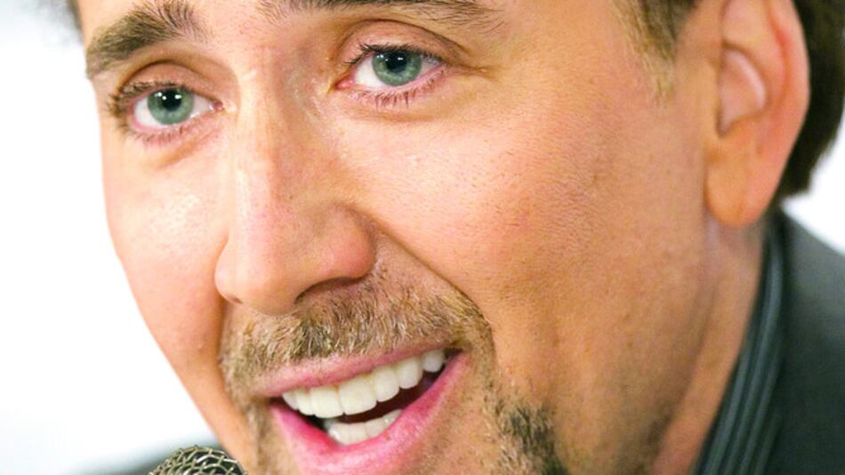 Nicolás Cage devuelve calavera