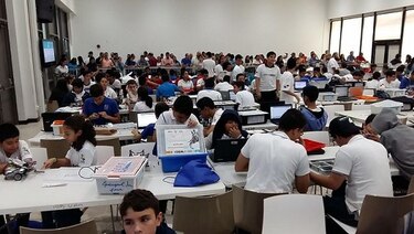 Panamá tiene representantes para mundial de robótica en India