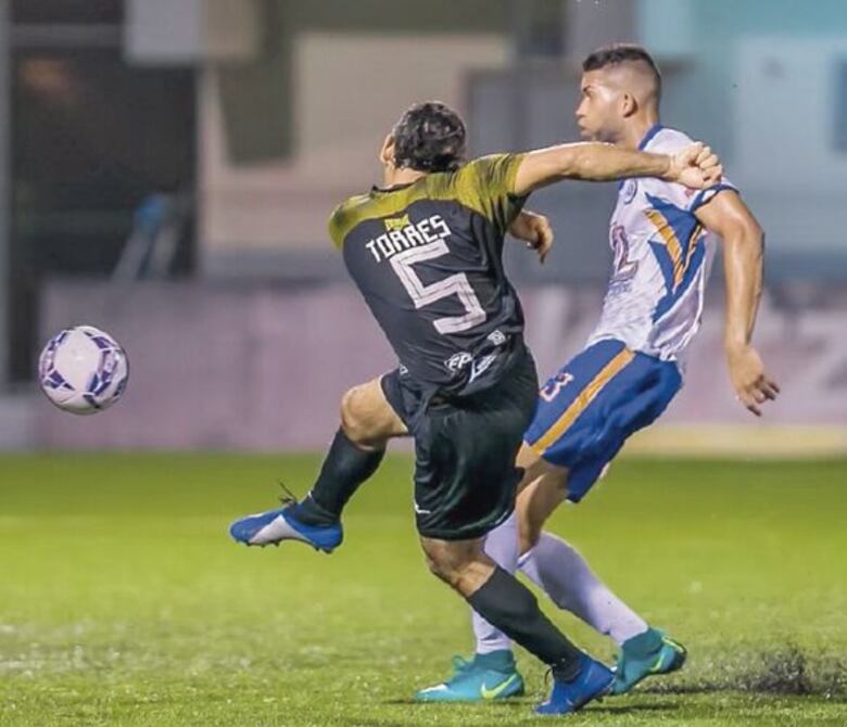 Duelo de técnicos extranjeros en las semifinales de la LPF