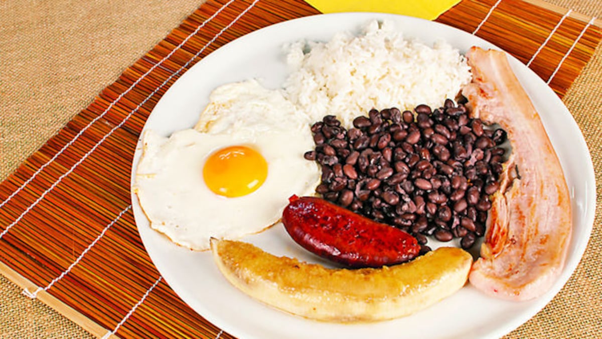 Los frijoles suelen estar presentes en los platillos de la gastronomía colombiana.