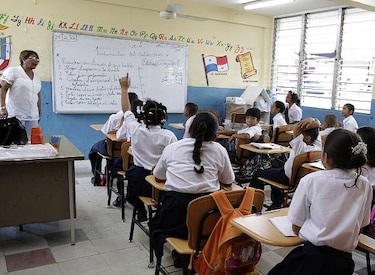 Meduca: Deserción escolar en Panamá disminuyó en 2013