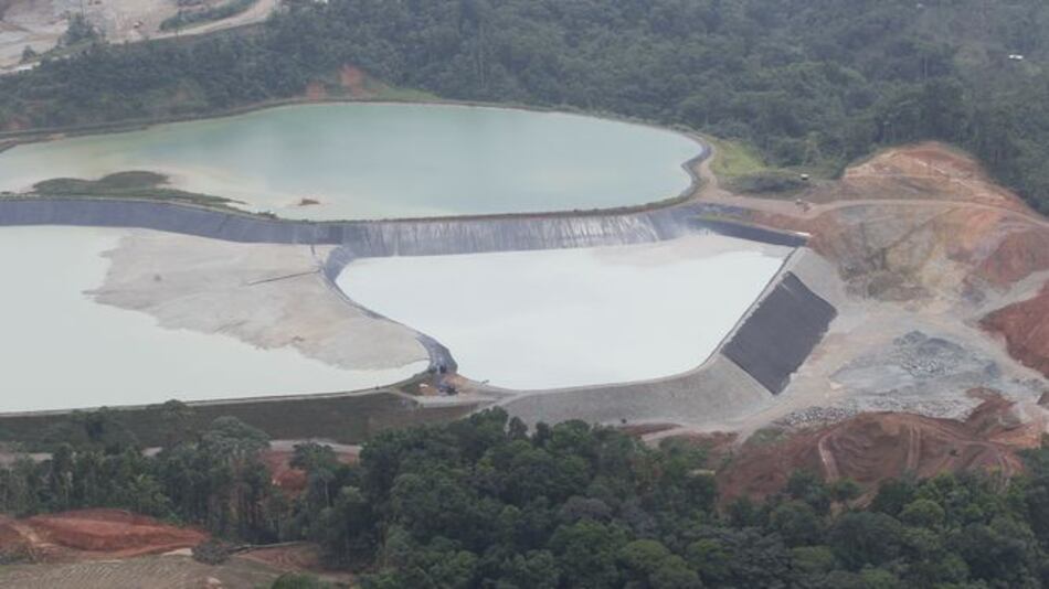 Gobierno congela concesiones mineras