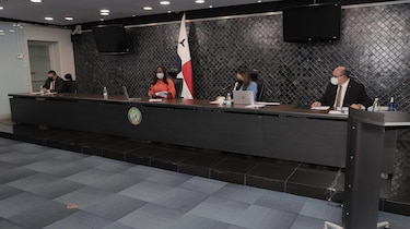Diputados aprueban en tercer debate el proyecto de ley que crea la universidad comarcal