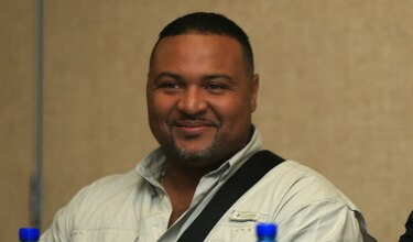 Carlos Lee hace gestiones para traer academias de MLB a Panamá