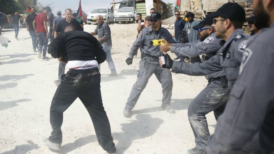 Grupos israelíes critican 'opresión' a palestinos