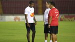 Cummings está por encima de Baloy, según Bolillo Gómez