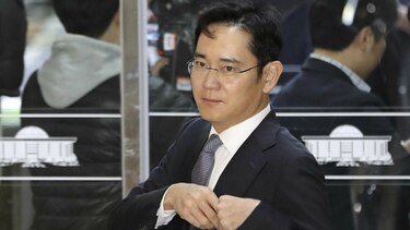 Queda libre heredero de Samsung tras 22 horas de indagatoria