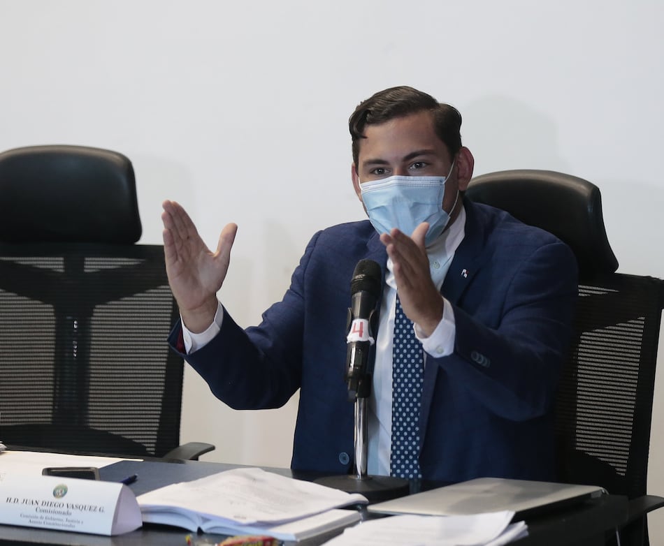 Un pedazo de pan y bibliotecas