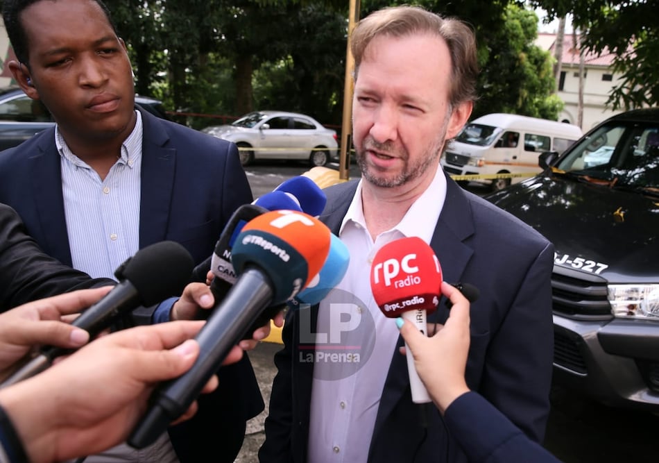 Sala Penal deja en firme sentencia que absolvió a Frank De Lima y Juan Carlos Pino en caso de peculado