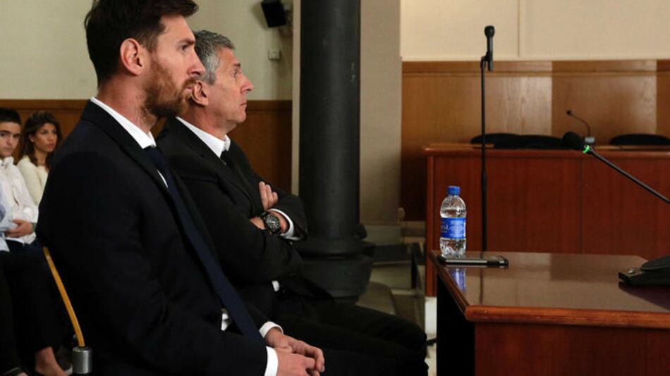 Fiscalía exime a Lionel Messi de fraude, pero el fisco español lo inculpa
