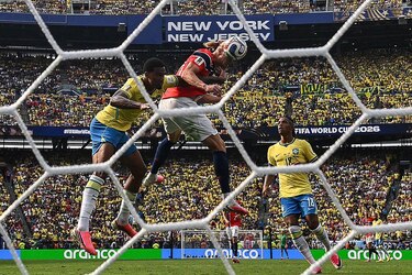 El exfutbolista que estuvo muerto durante 7 minutos y llevó a Noruega a eliminar a Brasil