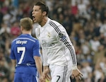 Real Madrid sufre, pierde; pero avanza a cuartos de final
