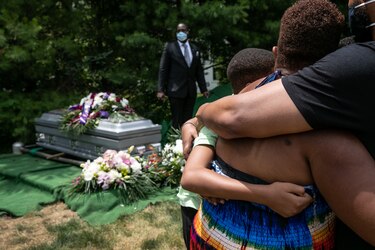 Más de 527,000 muertos por coronavirus