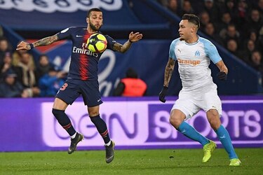 Fagner sustituye a Dani Alves para amistosos ante Panamá y República Checa