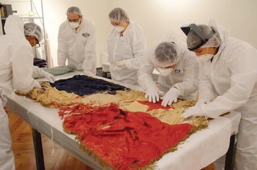 El viaje de la bandera mártir