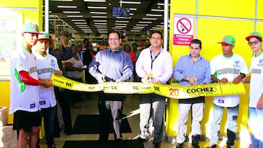 Corte de cinta de Cochez